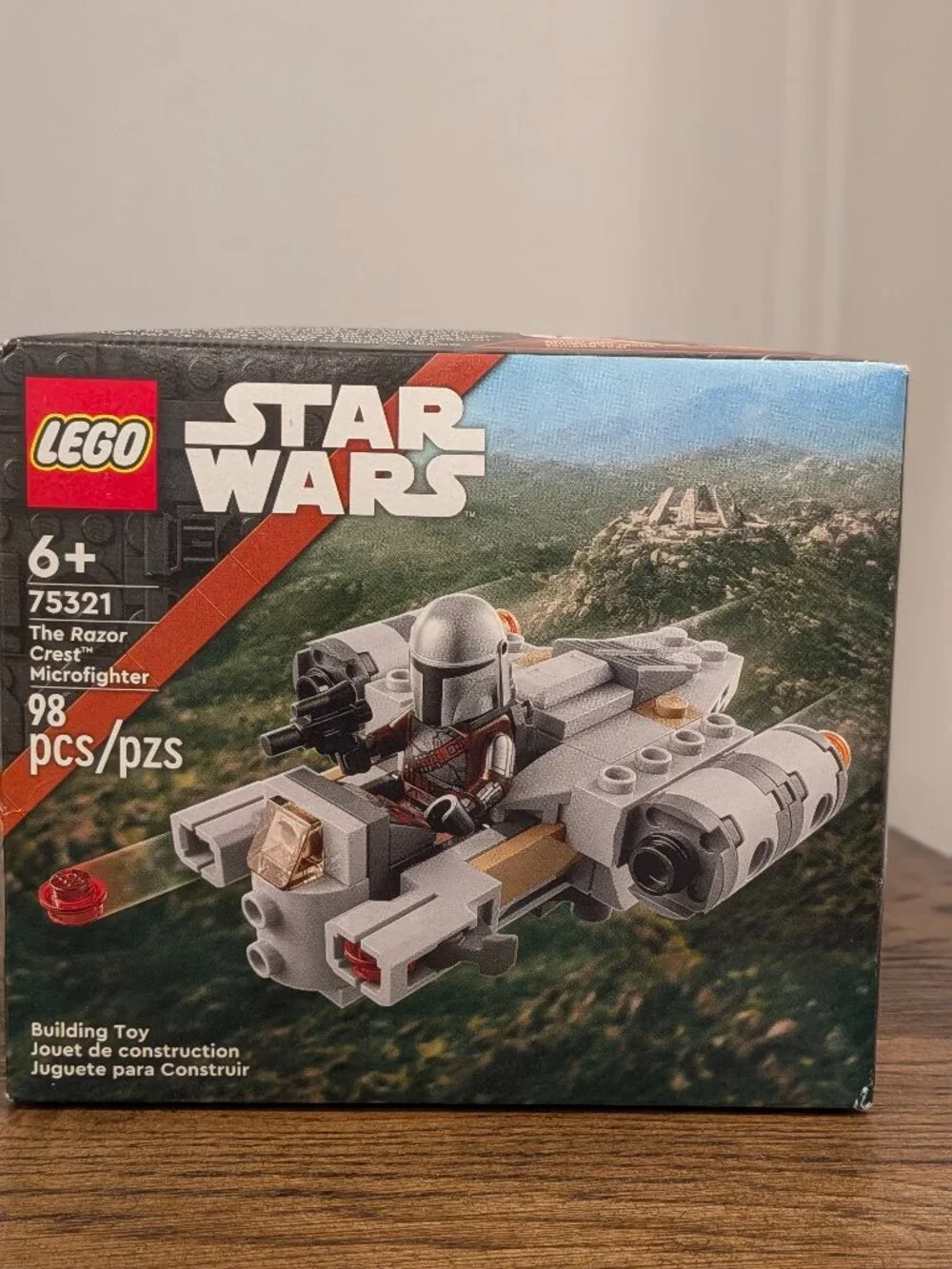 LEGO 75321 Razor Crest Microfighter - New in Box Sealed